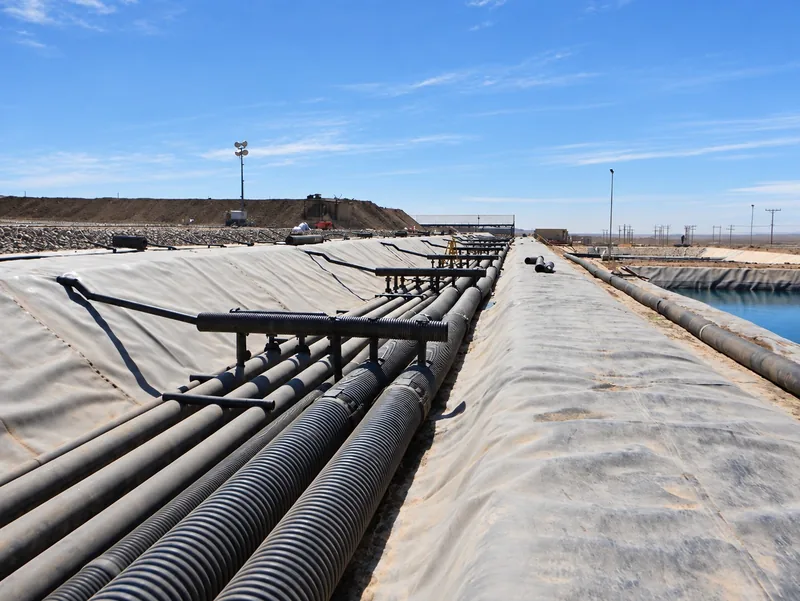 Tuberías HDPE y sistemas de conducción instalados